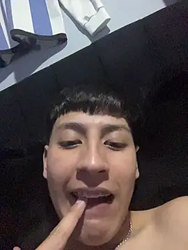 Stiven_017 live sex cam