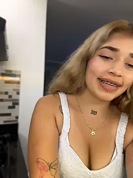 JoselinFlower_ live sex cam