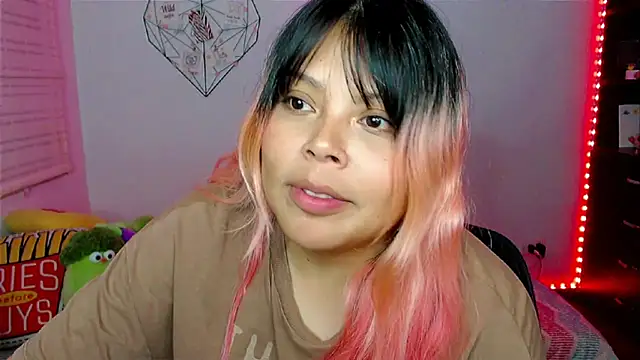 EllieMoonX live sex cam