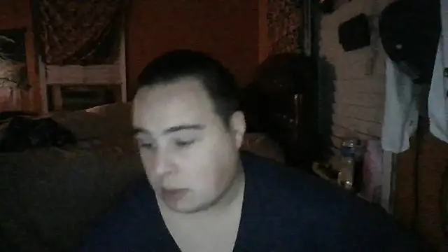 Bigdaddy25078 live sex cam