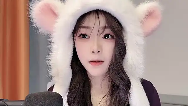 smalldaisy's cam snapshot