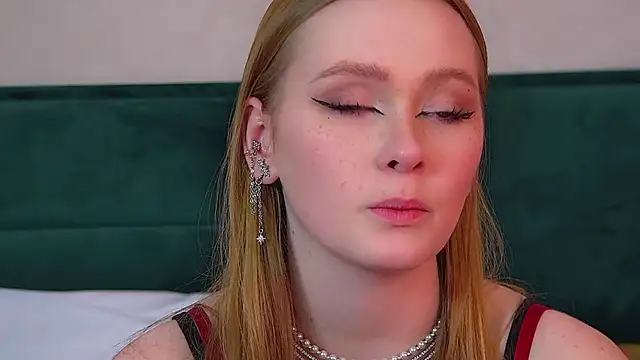 AgataFoxley's cam snapshot