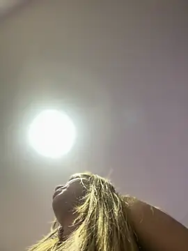 ScarlettAndClark live sex cam