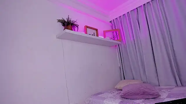 emmyheart7's cam snapshot