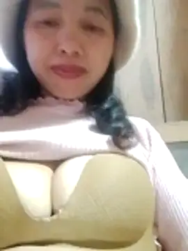 TRIEUTRIEU20's cam snapshot