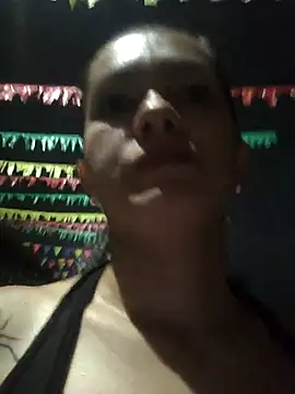 Adrenaline_crazy's cam snapshot