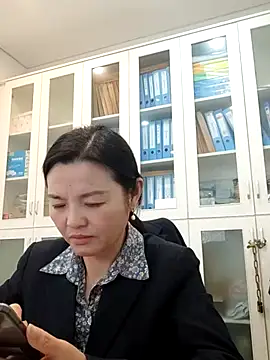 ialnuyoa_h's cam snapshot