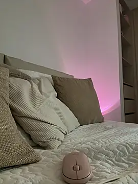 Gia_Ferh's cam snapshot