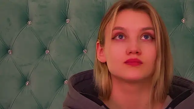 StacyEvances live sex cam