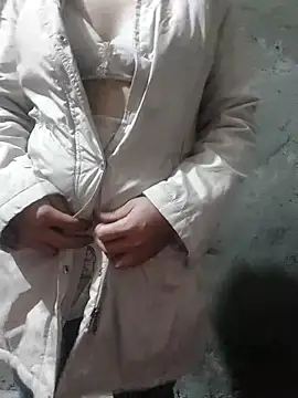 YANINA-20's cam snapshot