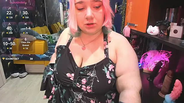 Softie_Sofy's cam snapshot