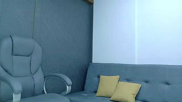 Britney_taylor_'s cam snapshot