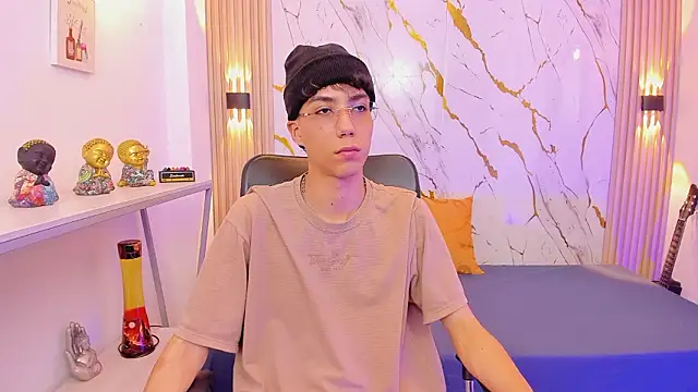 Nikolay_Gregori live sex cam