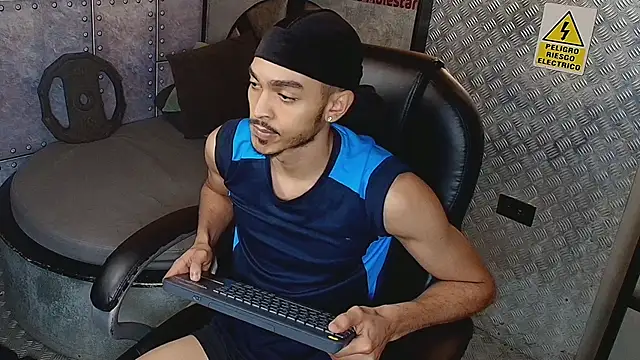 MarcusRain_ live sex cam