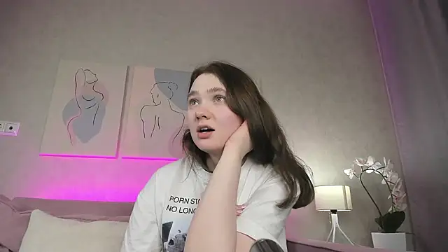 Genne_Tierney live sex cam