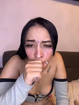 cristal__violetaa's cam snapshot