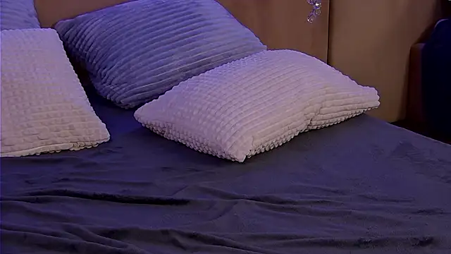 MiaEuphoria_ live sex cam