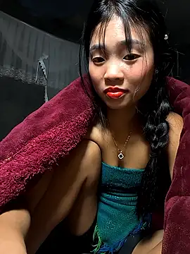 Lynly_k2 live sex cam