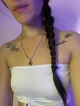 Michelle_ec's cam snapshot