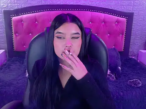 Natalie_loffreda's cam snapshot