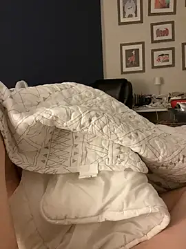 phantom898983's cam snapshot