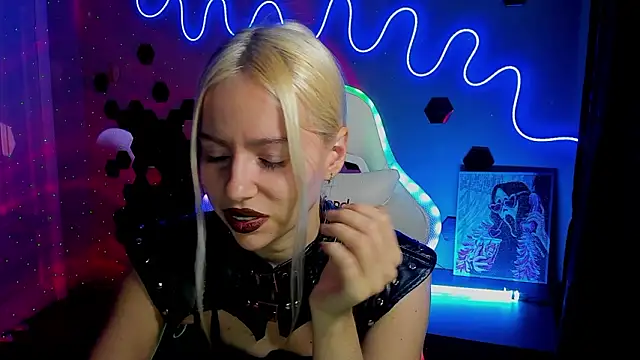 mistress_annaa's cam snapshot