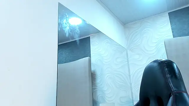 baby_naomy's cam snapshot