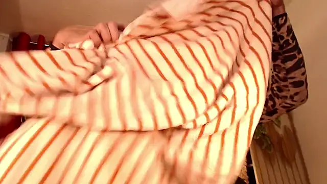 Emily_fucker live sex cam