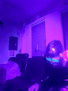 Crystalbitchx live sex cam