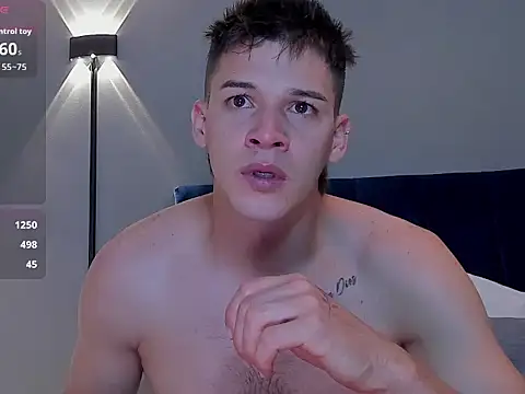 DrakeCarter's cam snapshot