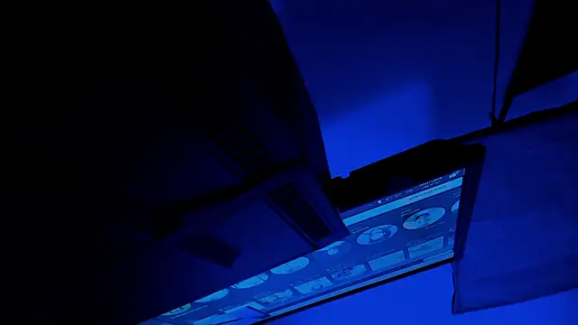 NoraDasilva's cam snapshot