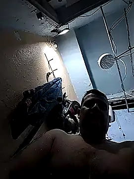 Topezinho123's cam snapshot