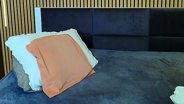 SweetTaya33's cam snapshot