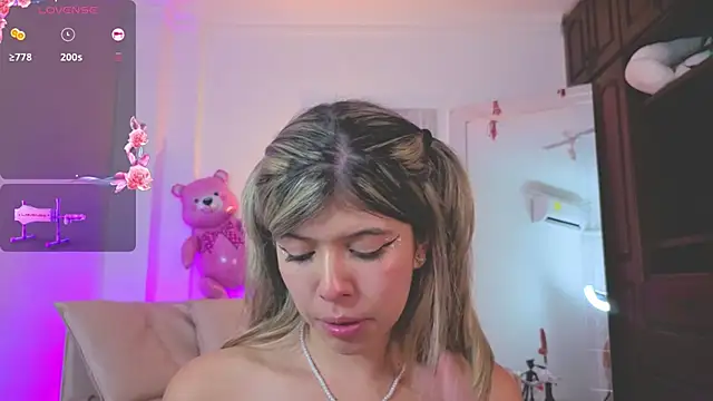 NATAASHA___ live sex cam