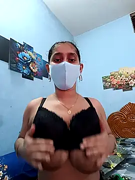 Cute_Faria's cam snapshot