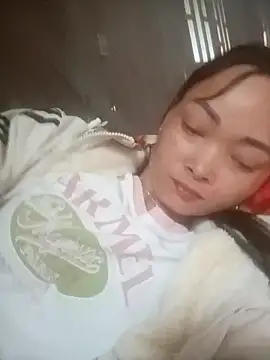 bla-foxx's cam snapshot