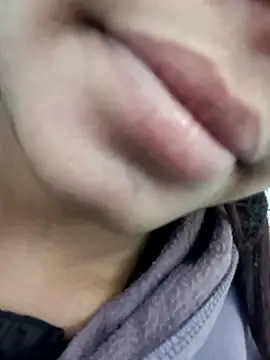 Aaisha-16 live sex cam