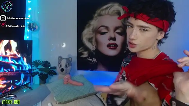 maxiy_001 live sex cam