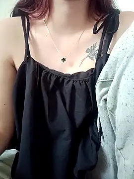 Nika_2's cam snapshot