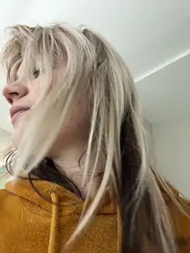 Cutiepiespanks live sex cam