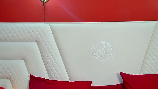 ArianaAllens live sex cam