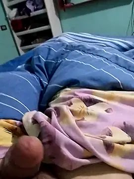 Yona-67's cam snapshot