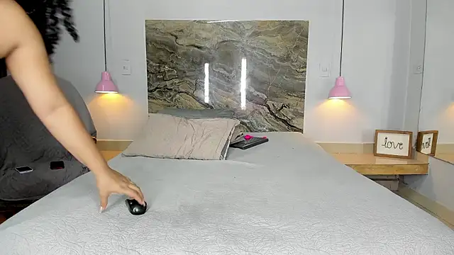 kaleb_violeta_1's cam snapshot