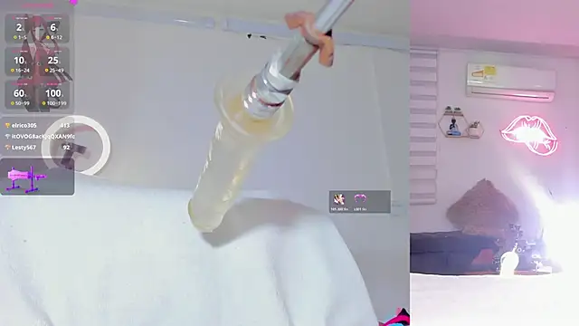 Maria_Jones_'s cam snapshot