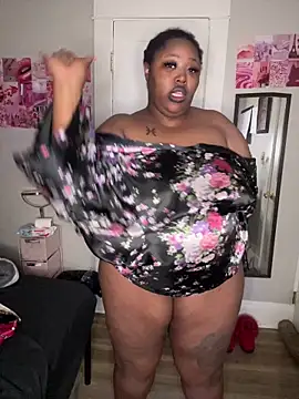 Chocolatebunnyxx96's cam snapshot