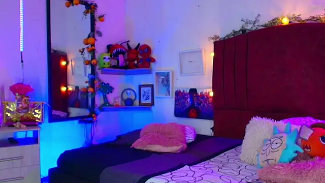 alisson_zafiro_'s cam snapshot