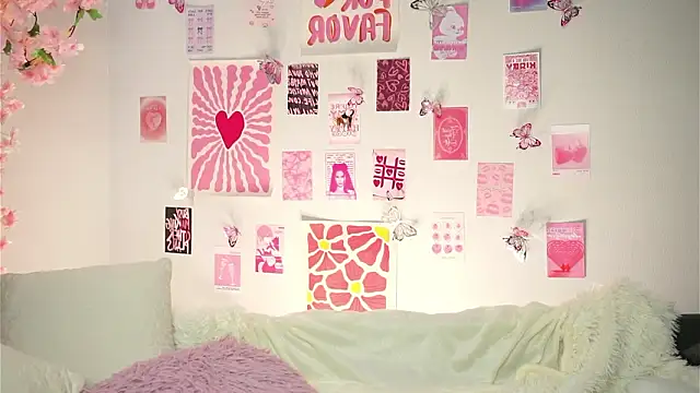 AmiLewis's cam snapshot