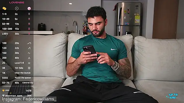 Derek_w live sex cam