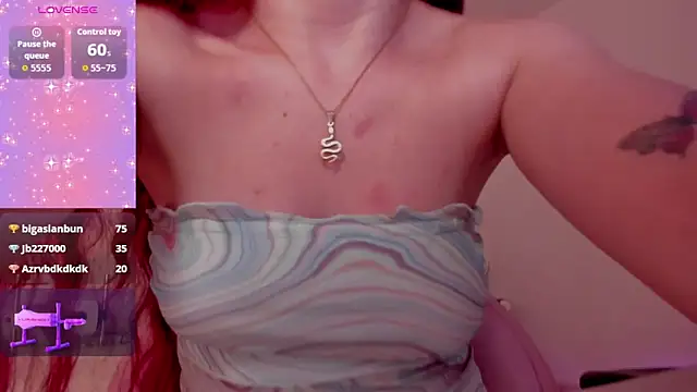 Amaraa_couper1's cam snapshot