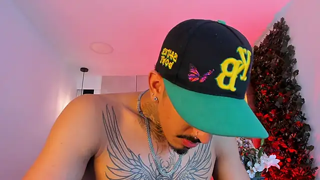 Donovan_Desmond live sex cam